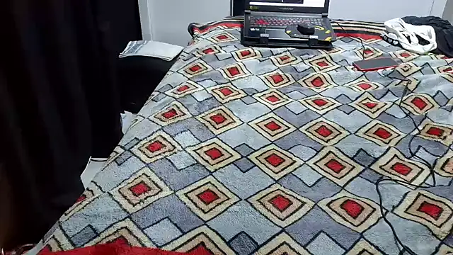 Snapshot of Kellynha_Sweet chatting on 10-25-25, 05:37 Kellynha Sweet online show from 10-25-25, 05:37