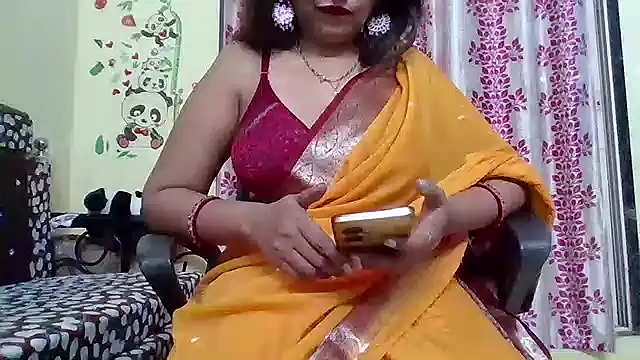 Snapshot of NautyBabe chatting on 02-04-25, 01:13 NautyBabe online show from 02-04-25, 01:13