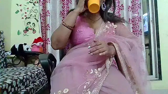 Snapshot of NautyBabe chatting on 02-08-25, 01:11 NautyBabe online show from 02-08-25, 01:11