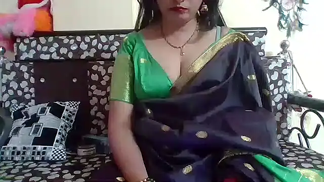 Snapshot of NautyBabe chatting on 09-28-25, 05:24 NautyBabe online show from 09-28-25, 05:24