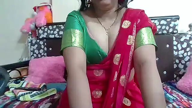 Snapshot of NautyBabe chatting on 10-30-25, 06:08 NautyBabe online show from 10-30-25, 06:08