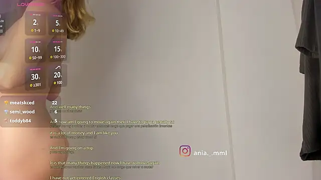 Snapshot of Ania_jones chatting on 03-20-25, 12:19 Ania jones online show from 03-20-25, 12:19