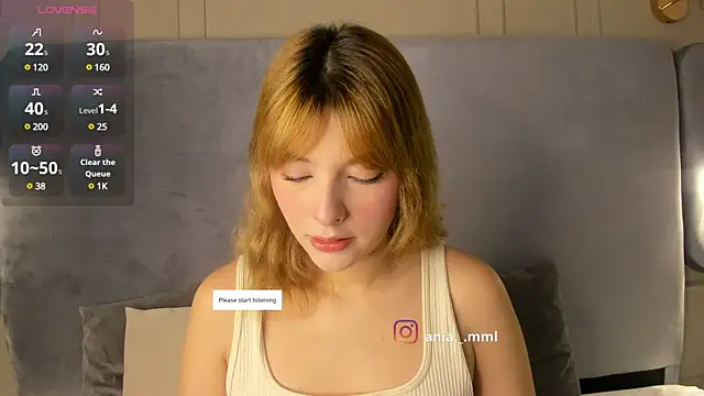 Snapshot of Ania_jones chatting on 03-20-25, 08:08 Ania jones online show from 03-20-25, 08:08