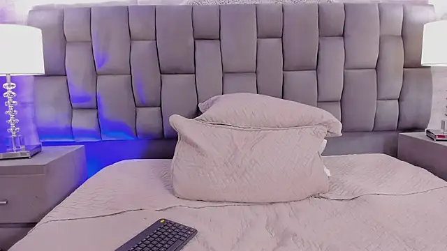 Snapshot of CinthiaCollins chatting on 02-07-25, 12:09 CinthiaCollins online show from 02-07-25, 12:09