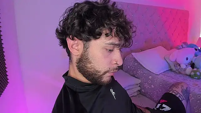 AbbyAndChris2 online show from 04-10-26, 05:50