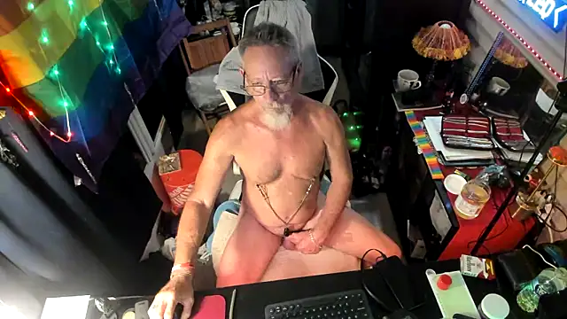 Daddysthick online show from 09-26-25, 03:54