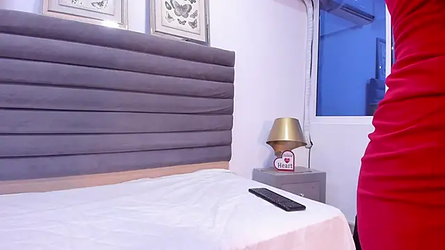 MarieKoster online show from 03-04-26, 12:22