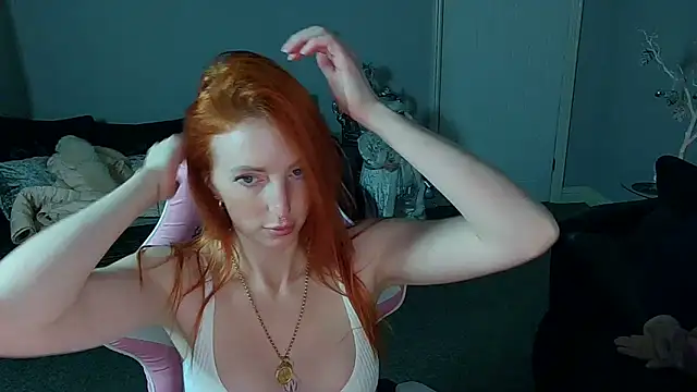 Red firesquirt online show from 12-09-24, 10:30