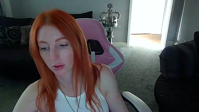 Red firesquirt online show from 02-24-25, 02:26