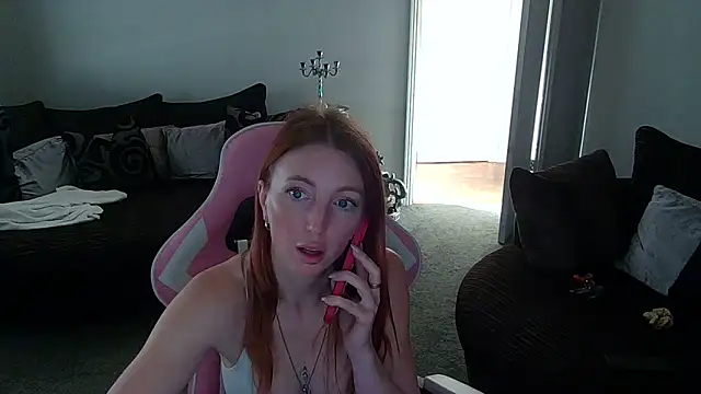 Red firesquirt online show from 03-02-26, 03:30