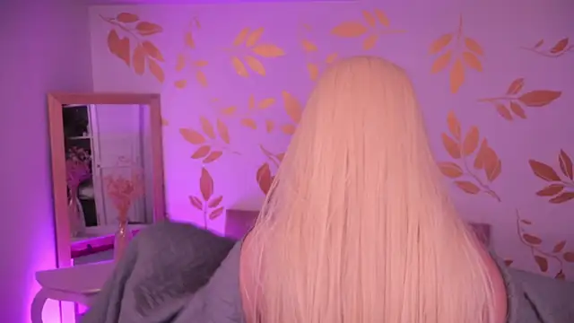 Snapshot of Misselektra__ chatting on 02-06-26, 06:07 Misselektra online show from 02-06-26, 06:07