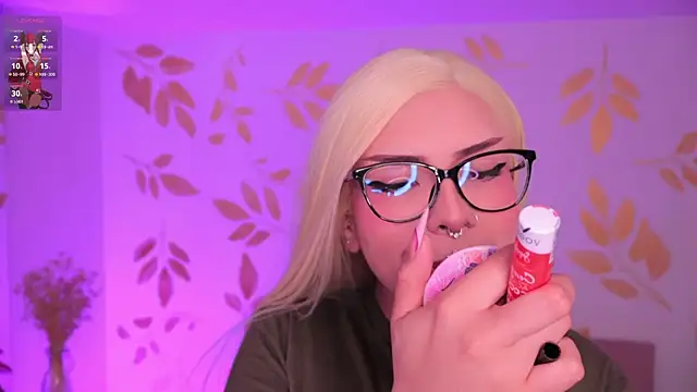 Snapshot of Misselektra__ chatting on 03-03-26, 05:35 Misselektra online show from 03-03-26, 05:35