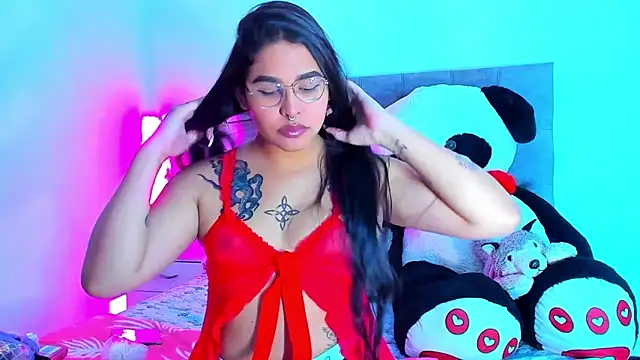 mabellfox online show from 11-19-25, 01:11