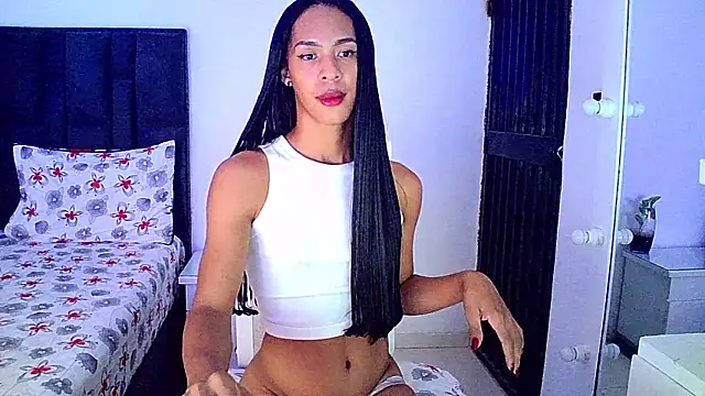 Snapshot of carmen14 chatting on 01-16-25, 08:00 carmen14 online show from 01-16-25, 08:00