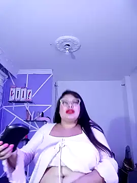 MiiaaJoness online show from 01-28-25, 06:17