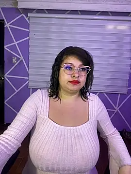 MiiaaJoness online show from 07-09-26, 03:38