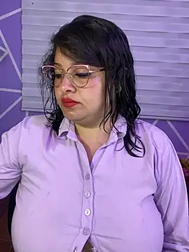 MiiaaJoness online show from 07-22-26, 03:59