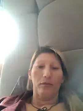 Snapshot of karina_sex68 chatting on 02-16-25, 09:38 karina sex68 online show from 02-16-25, 09:38