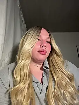 IsabellaFigueredo   online show from 11-03-25, 05:36