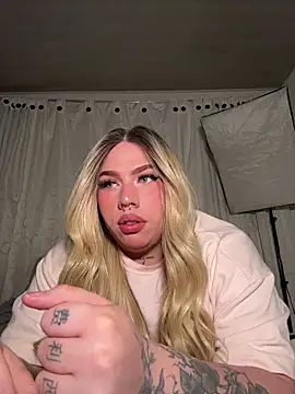 IsabellaFigueredo   online show from 11-05-25, 11:32