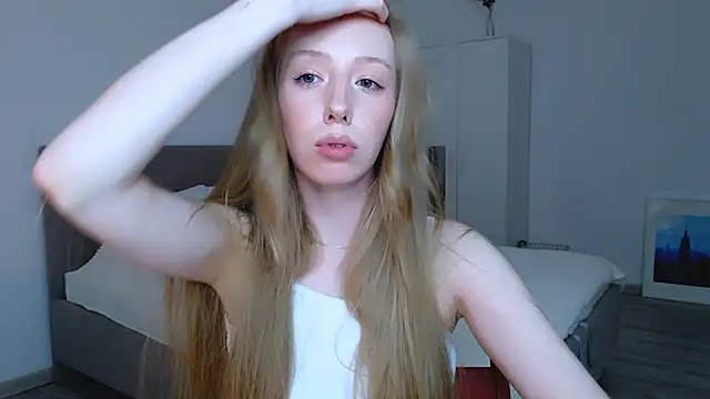 Snapshot of Luna_insniity chatting on 01-13-25, 12:09 Luna insniity online show from 01-13-25, 12:09