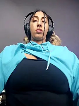 Hotasiansensation online show from 10-15-25, 10:04