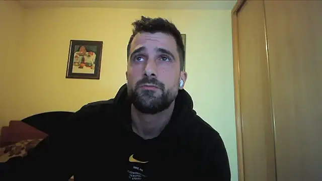 Snapshot of alex877x chatting on 03-14-25, 10:05 alex877x online show from 03-14-25, 10:05