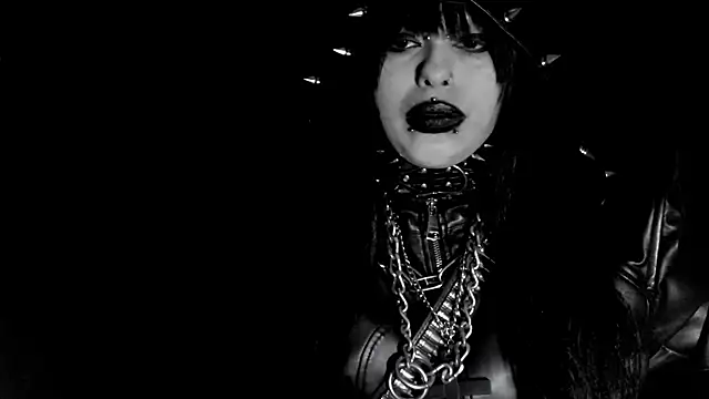XXIOUX online show from 07-26-26, 01:47
