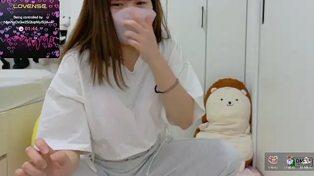 SUZU  online show from 02-24-25, 12:16