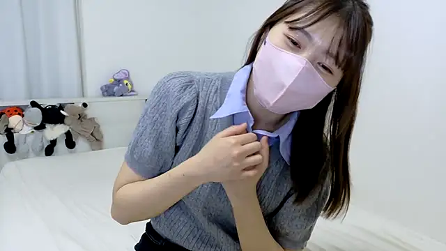 SUZU  online show from 04-25-26, 10:07