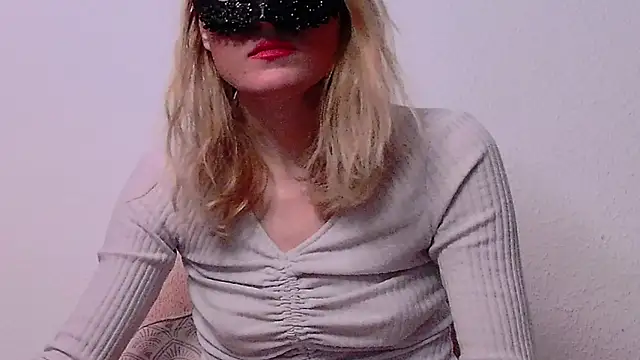 SecretAnni online show from 12-13-24, 03:49