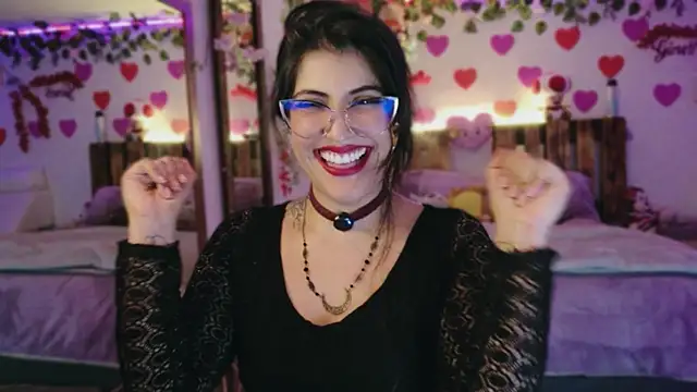 azahar  ziiz online show from 06-11-26, 12:32