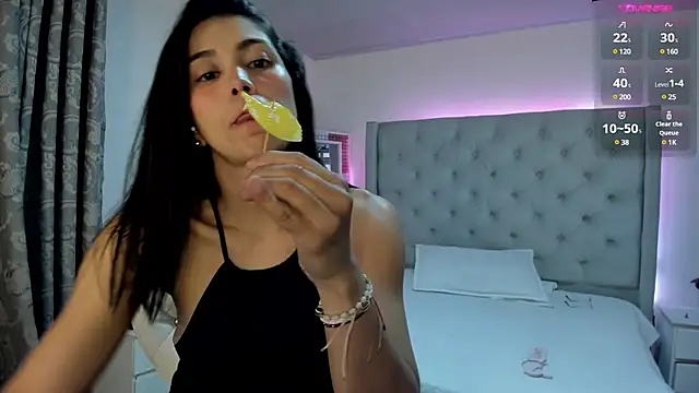 Snapshot of andykiuty chatting on 03-20-25, 07:57 andykiuty online show from 03-20-25, 07:57