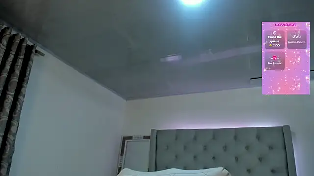 Snapshot of andykiuty chatting on 10-14-25, 08:09 andykiuty online show from 10-14-25, 08:09