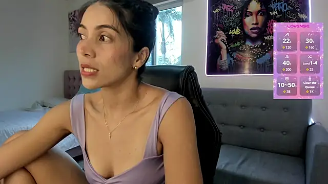 Snapshot of andykiuty chatting on 11-07-25, 08:20 andykiuty online show from 11-07-25, 08:20