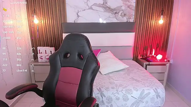 megancero online show from 10-25-25, 12:45