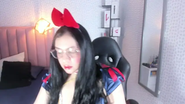 megancero online show from 10-31-25, 12:50