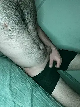 Snapshot of _Scorpion_ chatting on 10-29-25, 06:20 Scorpion online show from 10-29-25, 06:20