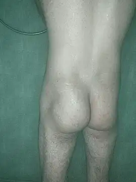 Snapshot of _Scorpion_ chatting on 11-30-25, 08:57 Scorpion online show from 11-30-25, 08:57