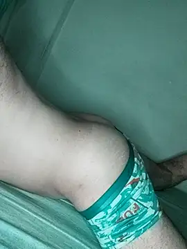 Snapshot of _Scorpion_ chatting on 12-14-25, 06:23 Scorpion online show from 12-14-25, 06:23