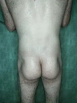 Snapshot of _Scorpion_ chatting on 12-18-25, 08:37 Scorpion online show from 12-18-25, 08:37