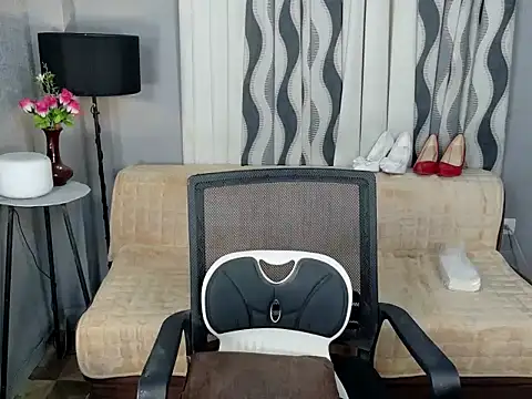 FATLUCY online show from 02-21-26, 03:46