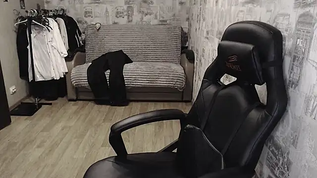 Snapshot of AmeliaKamishiro chatting on 02-27-25, 04:21 AmeliaKamishiro online show from 02-27-25, 04:21