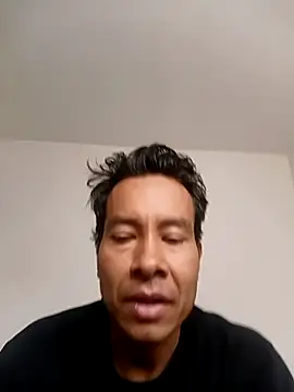 cachorro0527 online show from 03-10-26, 05:18