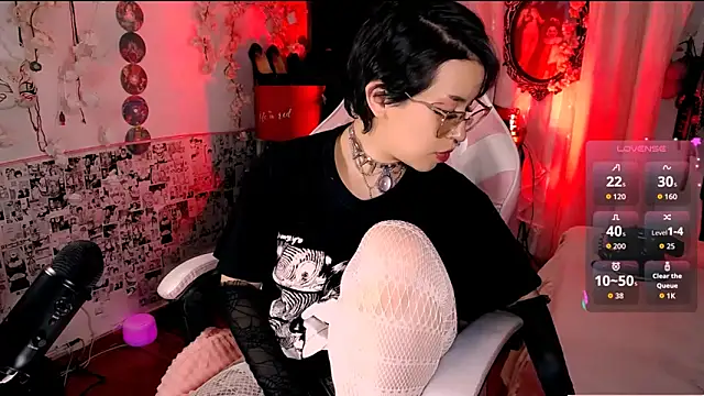 kitty roxy online show from 09-17-25, 08:49