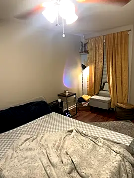 Snapshot of MnM4ever chatting on 11-07-25, 04:23 MnM4ever online show from 11-07-25, 04:23