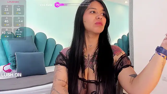 sharlott18 online show from 04-30-26, 12:44