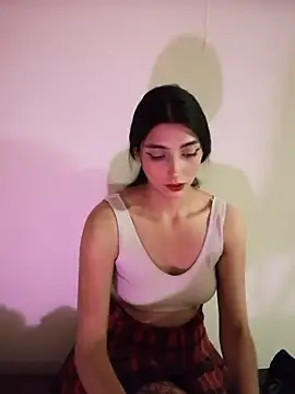 Snapshot of Felicia_smok3 chatting on 12-14-24, 12:33 Felicia smok3 online show from 12-14-24, 12:33