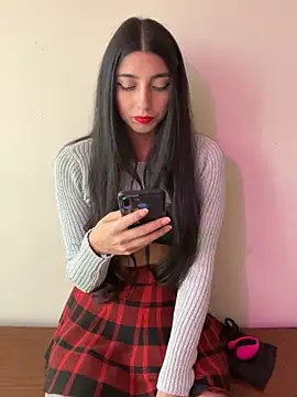 Snapshot of Felicia_smok3 chatting on 01-31-25, 10:31 Felicia smok3 online show from 01-31-25, 10:31