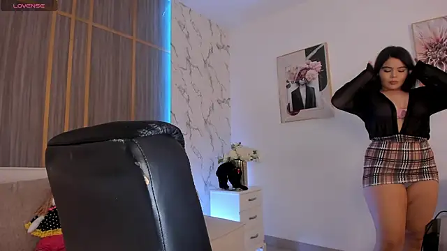 IsabellaAllen online show from 10-29-25, 10:22